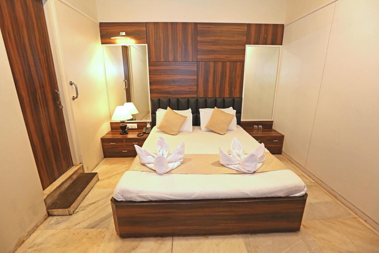 Gulf Hotel Mumbai- The Boutique Hotel Colaba Bombay Exterior foto