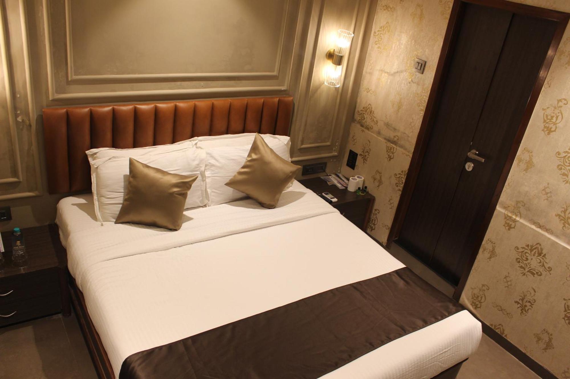 Gulf Hotel Mumbai- The Boutique Hotel Colaba Bombay Exterior foto