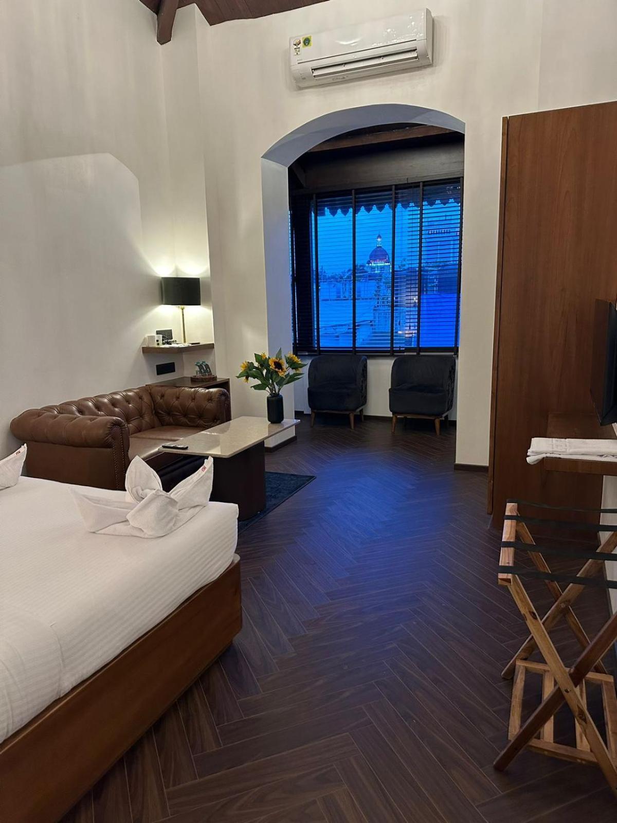 Gulf Hotel Mumbai- The Boutique Hotel Colaba Bombay Exterior foto