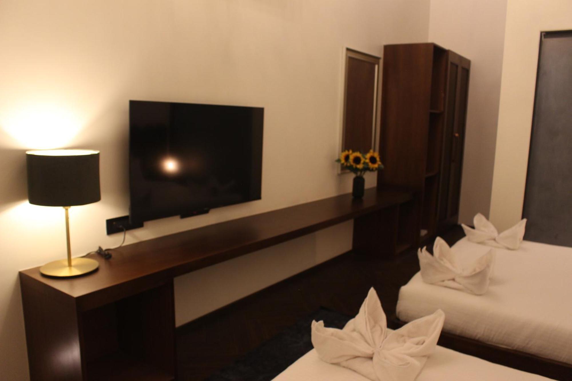 Gulf Hotel Mumbai- The Boutique Hotel Colaba Bombay Exterior foto